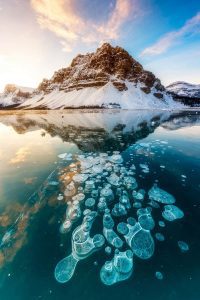 Frozen bubbles lake canada