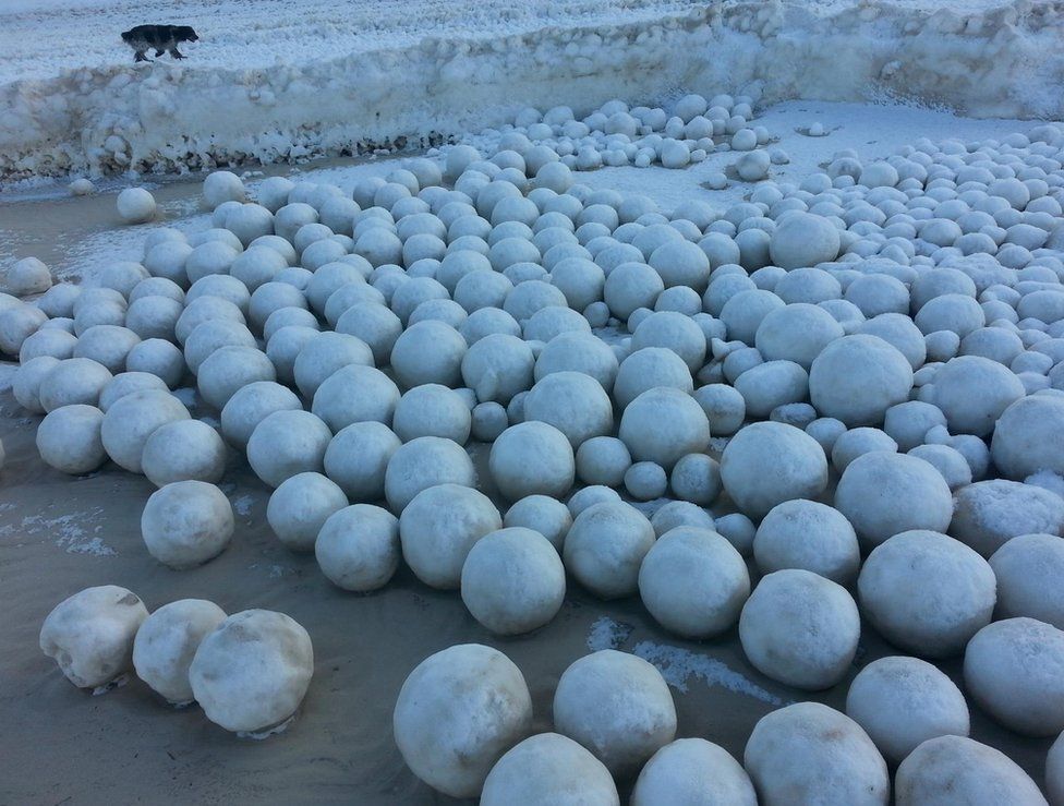 Giant ice ball eggs siberia