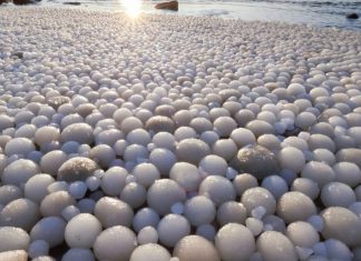 ice eggs balls finland siberia weather phenonena
