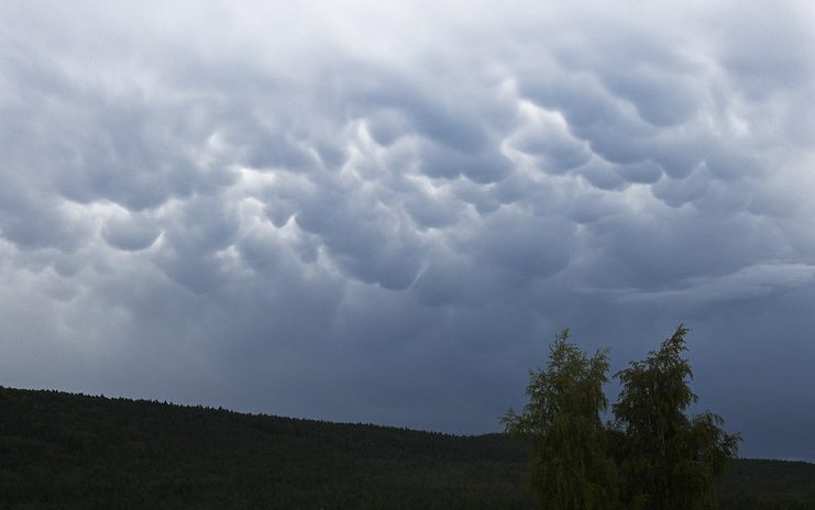 Mammatus clouds images gallery