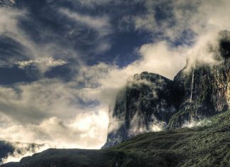 Tepui Mountains of Venezuela The Worlds Most Dangerous and Mysterious Landscape