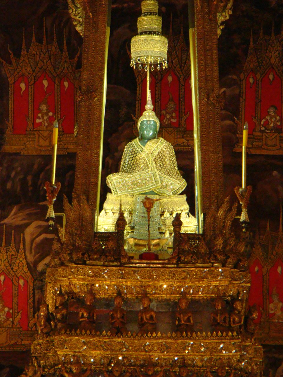 Emerald buddha at the grand palace