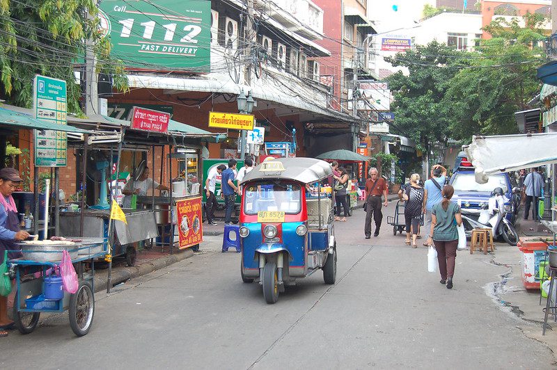 Whats the local life like in bangkok