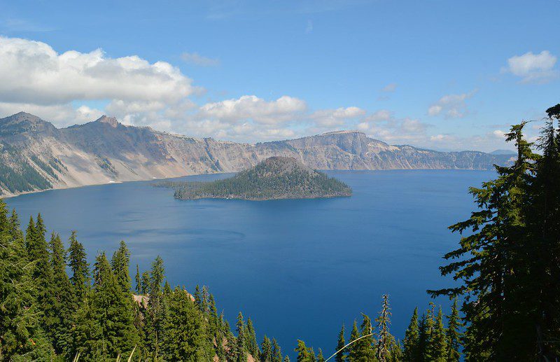 Deepest lake in the usa crater lake