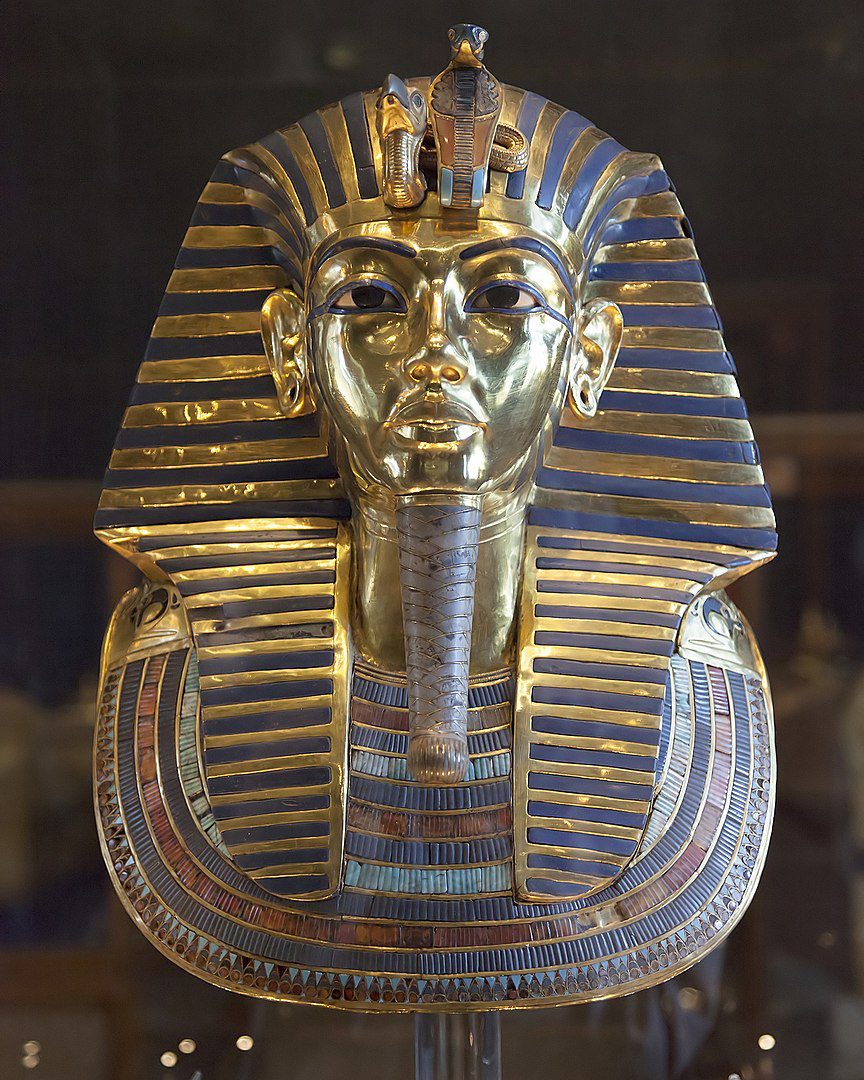 Tutankhamuns tomb was provided with vast quantities of wealth such as the mask of tutankhamun