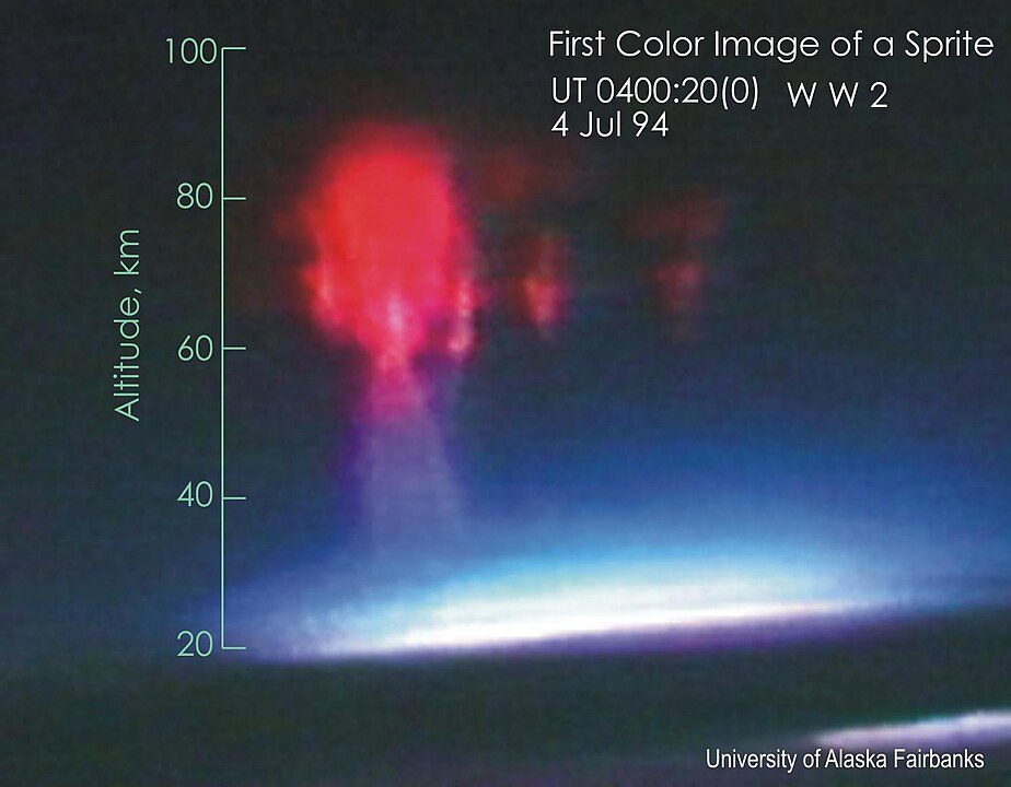 First color image of a sprite taken from an aircraft